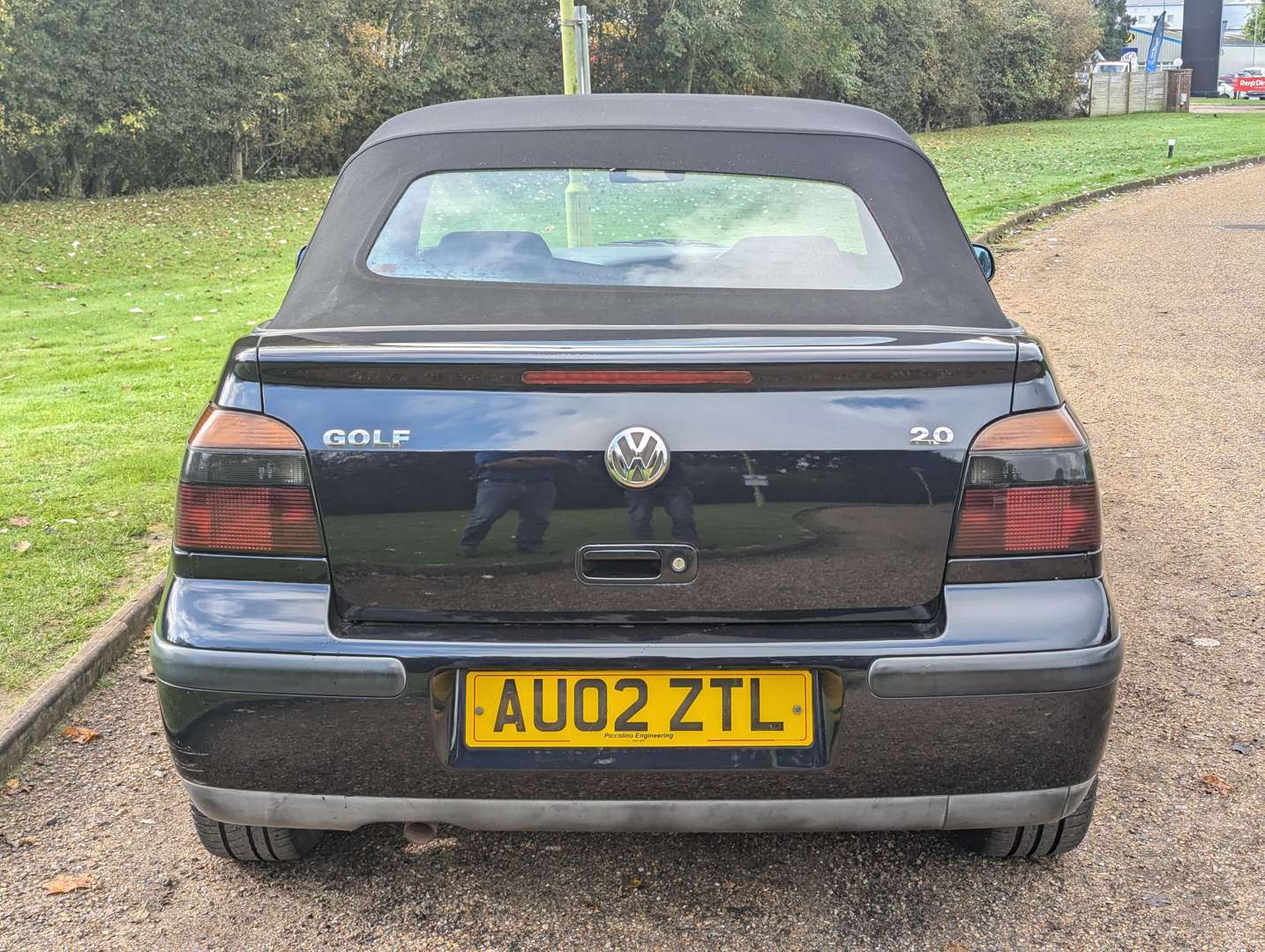 <p>2002 VW GOLF 2.0 SE CABRIOLET</p>