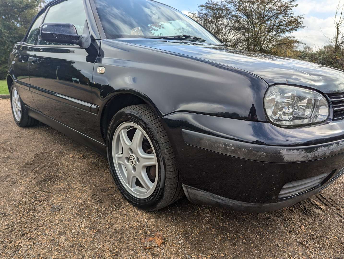 <p>2002 VW GOLF 2.0 SE CABRIOLET</p>