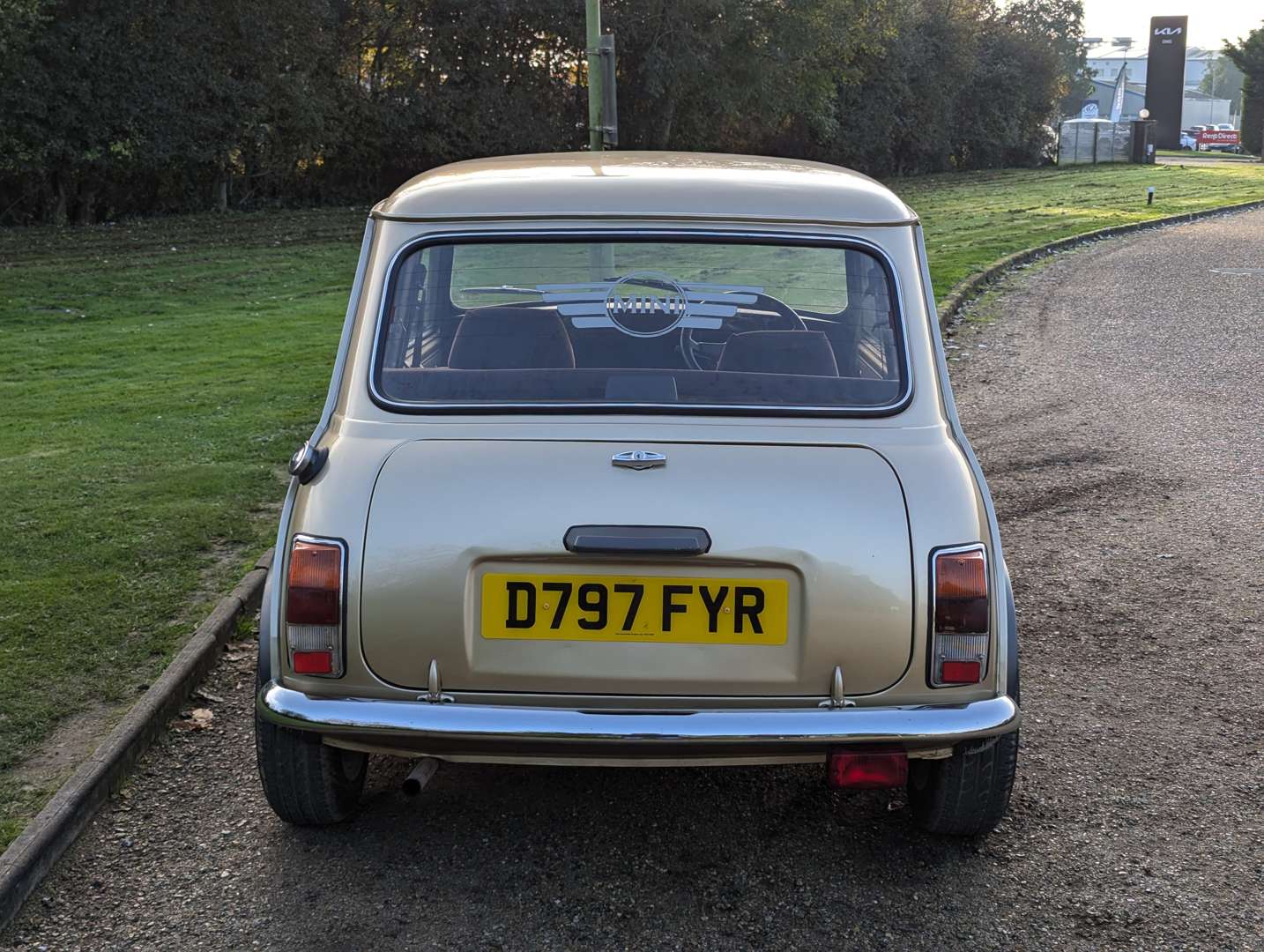 <p>1986 AUSTIN MINI PICCADILLY</p>