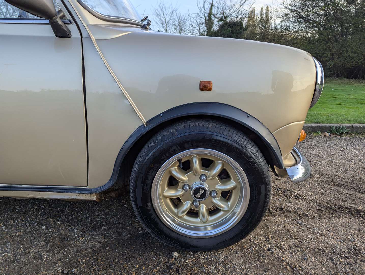 <p>1986 AUSTIN MINI PICCADILLY</p>