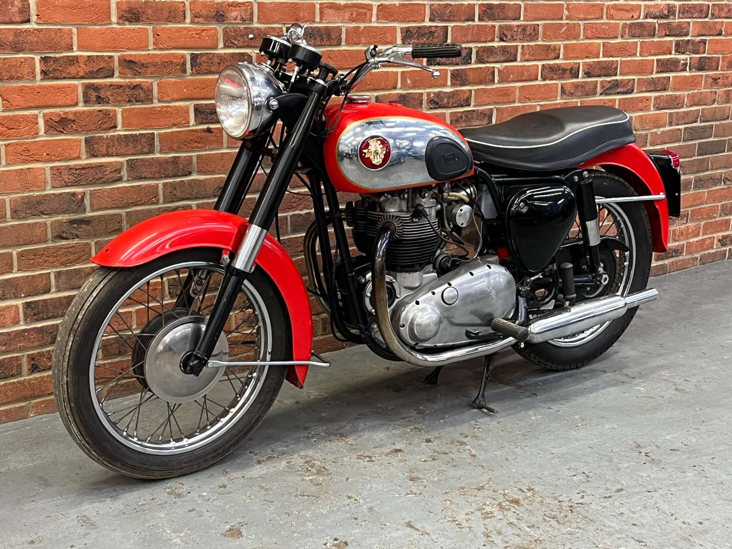 <p>1960 BSA A10 650CC</p>