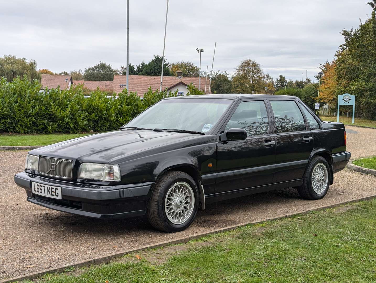 <p>1993 VOLVO 850 GLT</p>