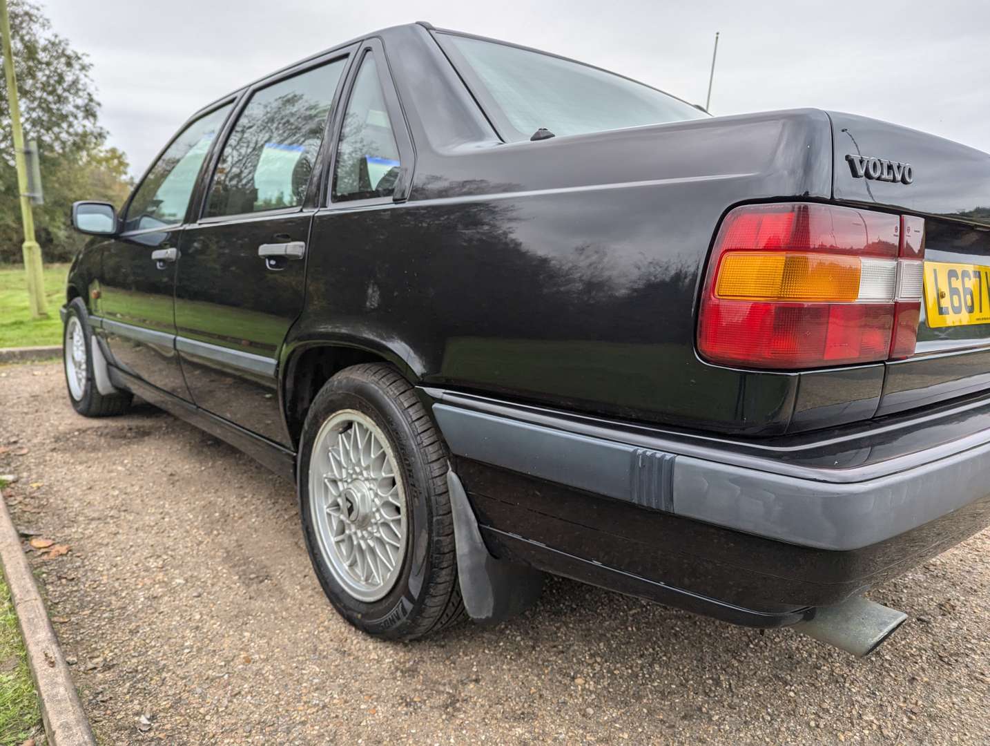 <p>1993 VOLVO 850 GLT</p>