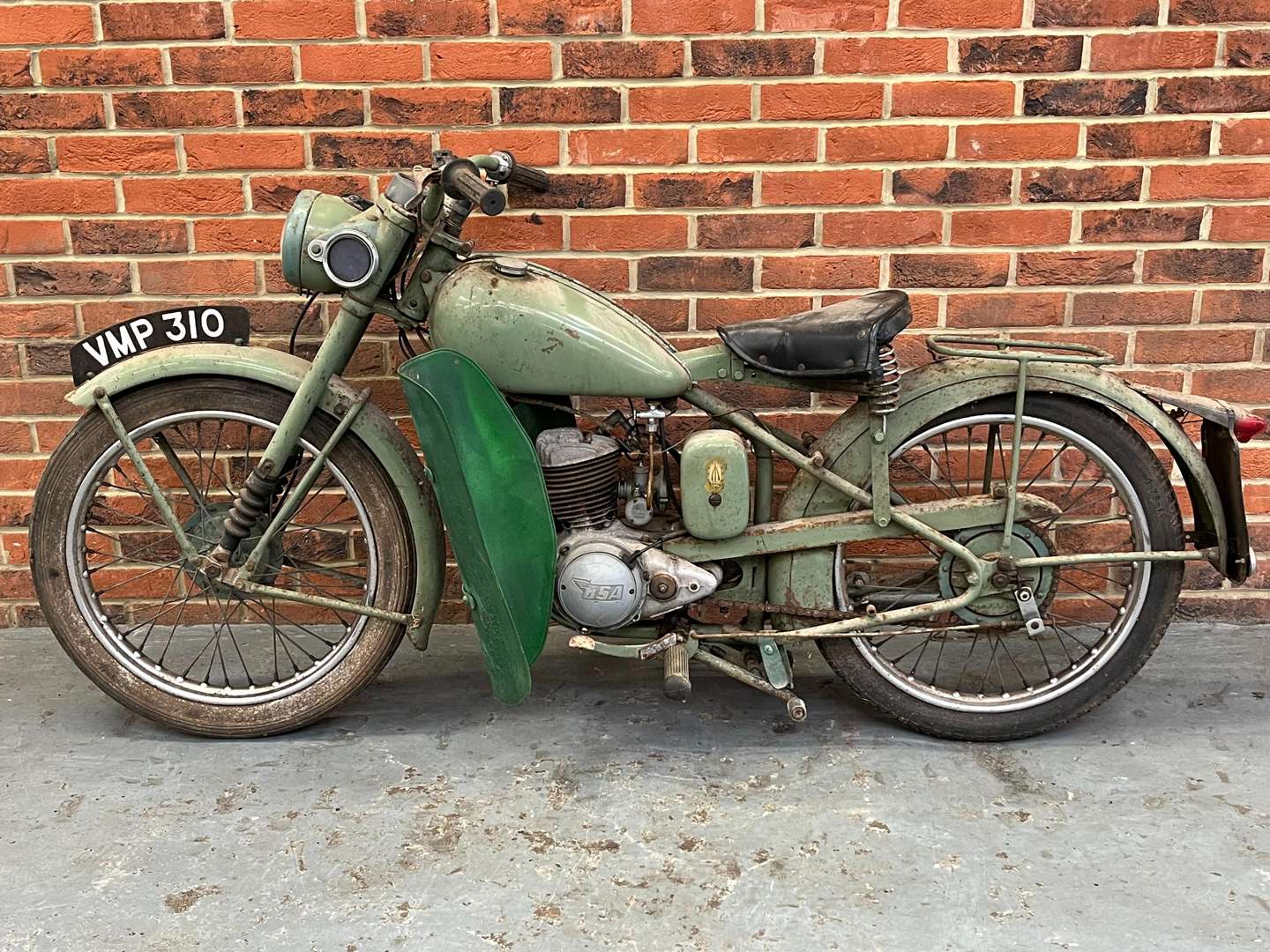 <p>1950 BSA BANTAM D1</p>