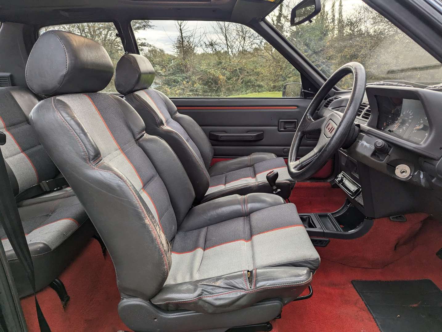 <p>1989 PEUGEOT 205 1.9 GTI</p>