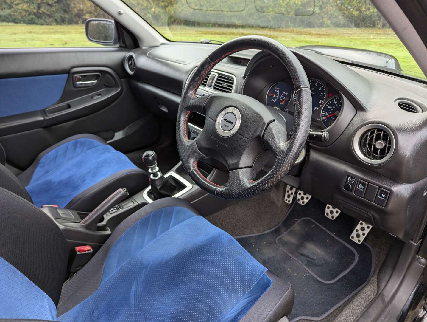 <p>2002 SUBARU IMPREZA WRX-STI PRODRIVE TYPE UK</p>