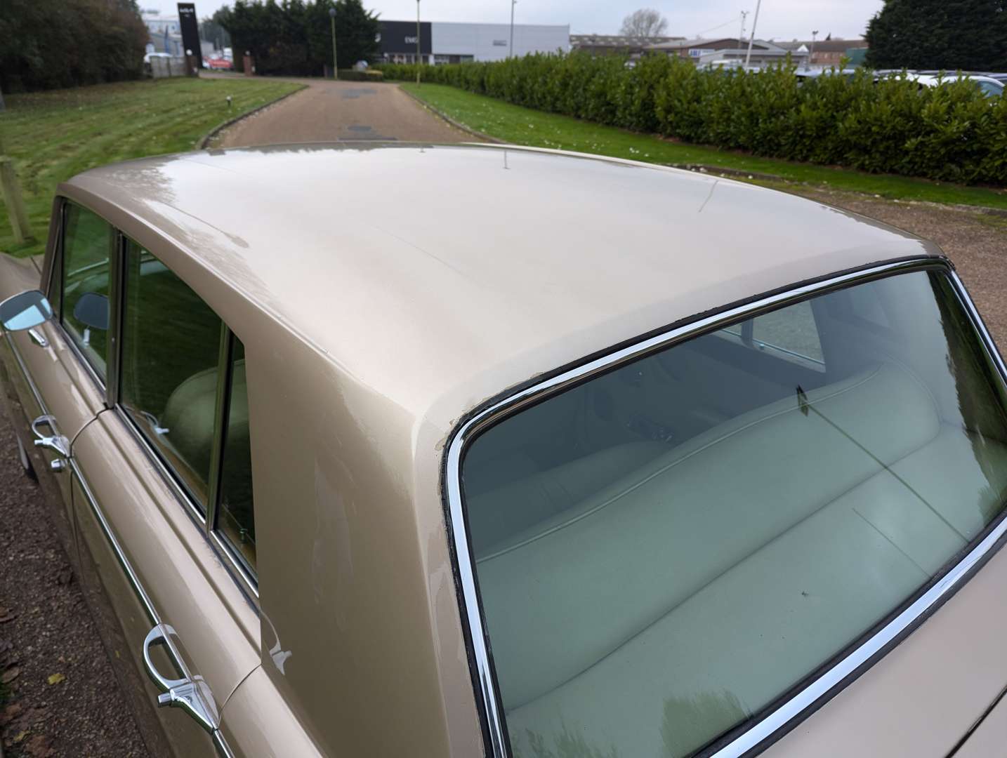 <p>1972 ROLLS ROYCE SHADOW I</p>