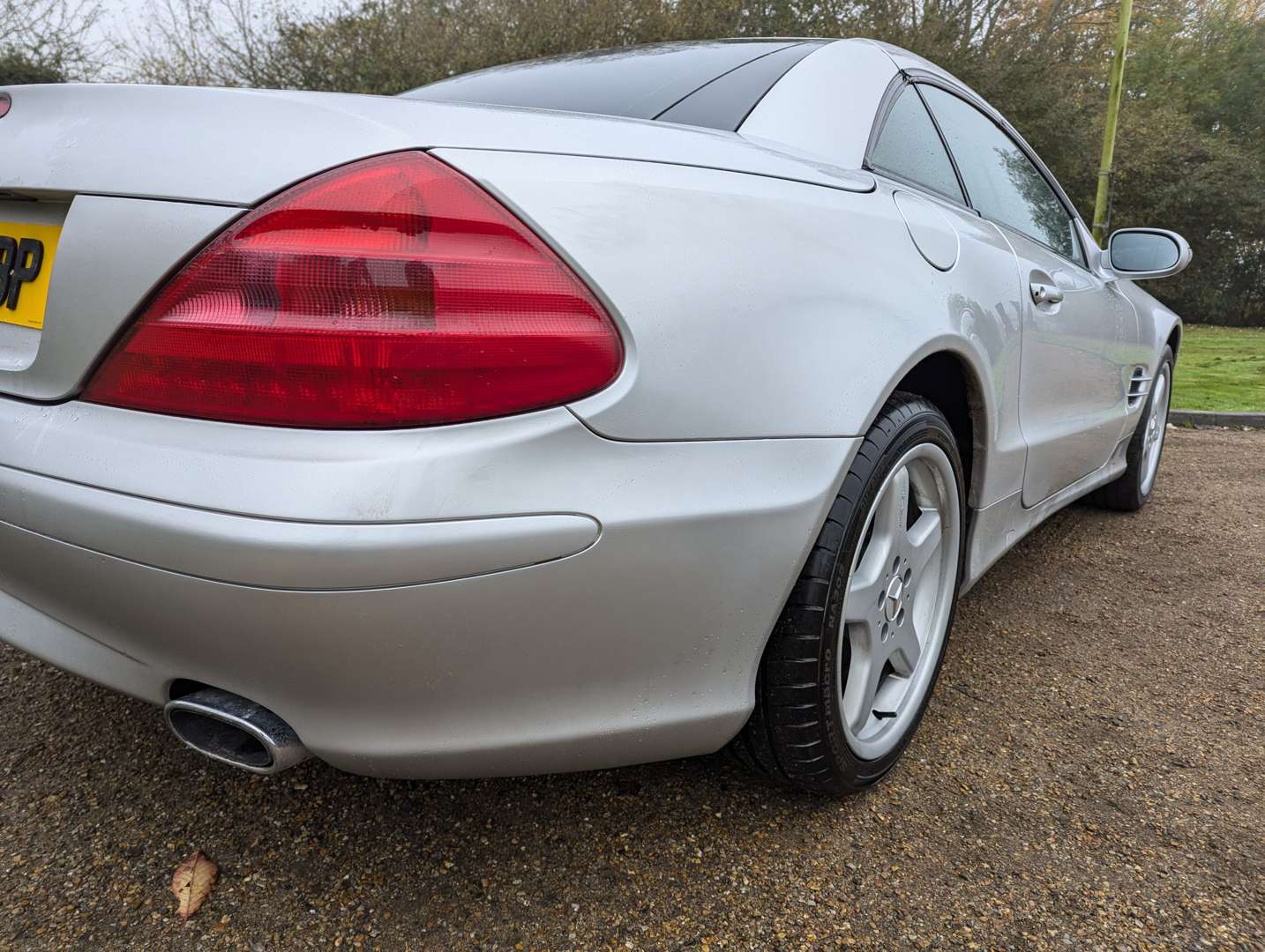 <p>2002 MERCEDES SL500 AUTO</p>