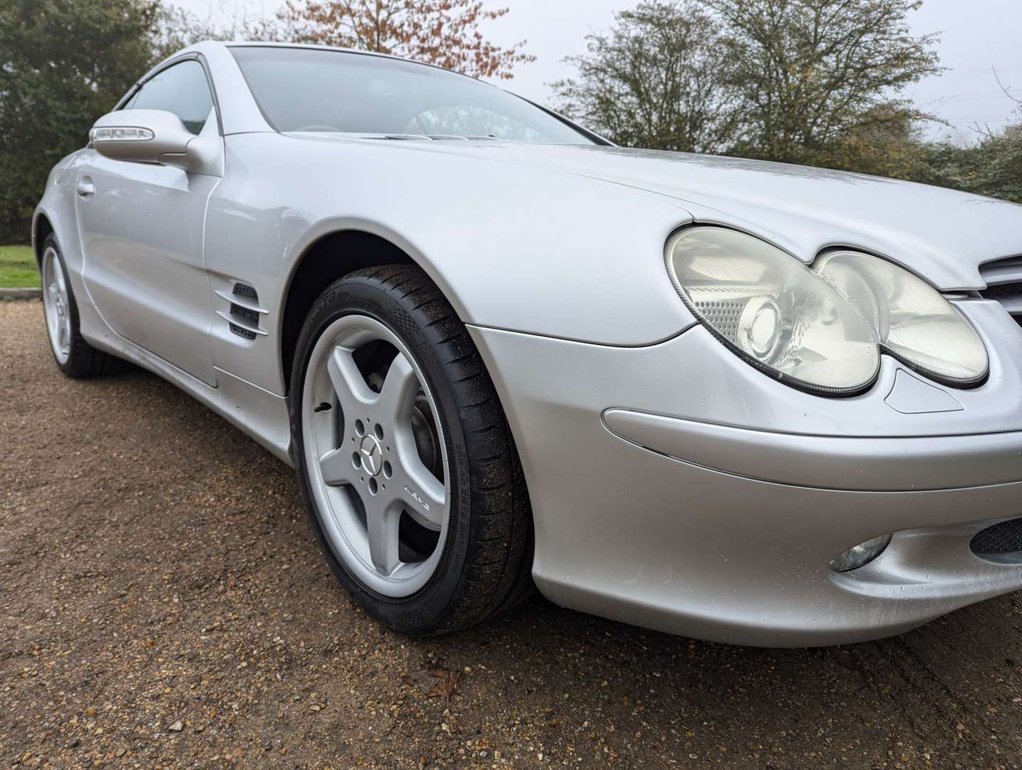 <p>2002 MERCEDES SL500 AUTO</p>