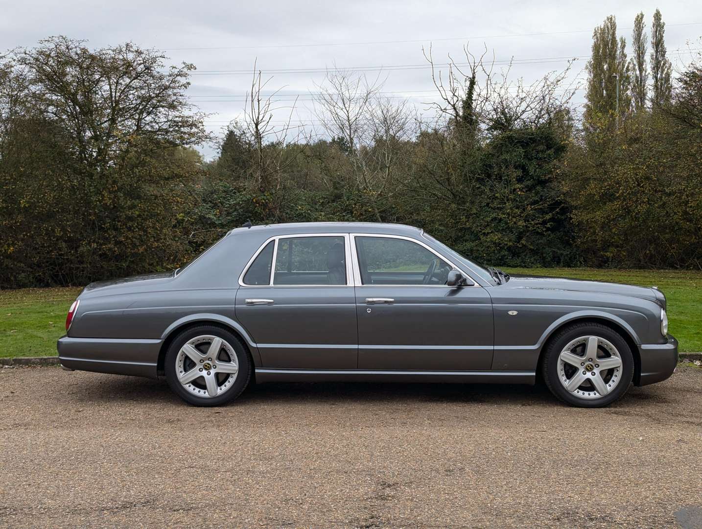 <p>2003 BENTLEY ARNAGE T</p>