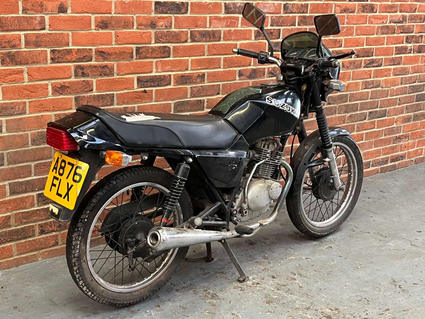 <p>1983 SUZUKI GS125</p>