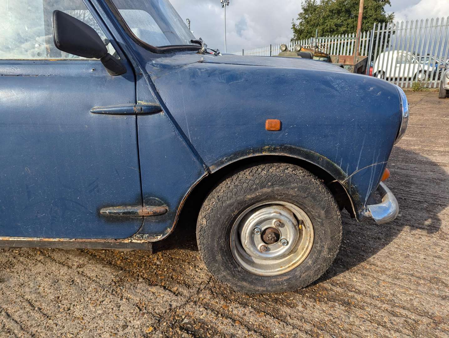 <p>1979 AUSTIN MORRIS MINI 1000 VAN</p>