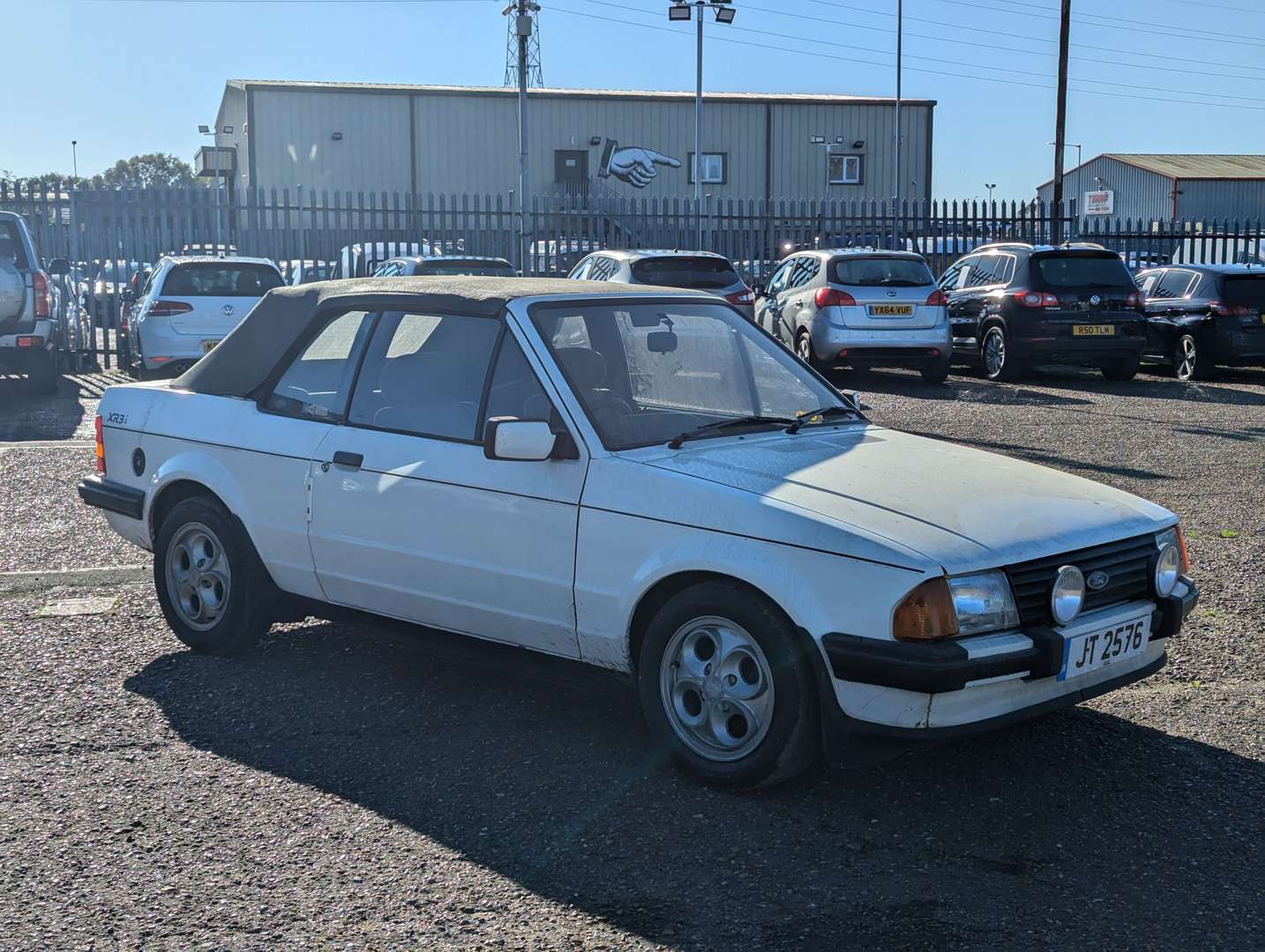 <p>1984 FORD ESCORT 1.6I CABRIOLET</p>