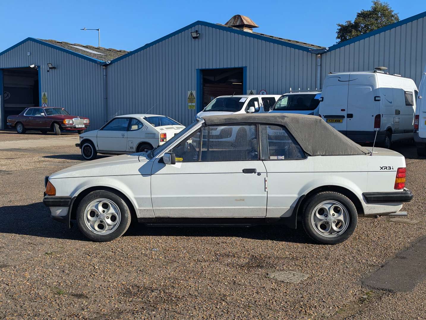 <p>1984 FORD ESCORT 1.6I CABRIOLET</p>