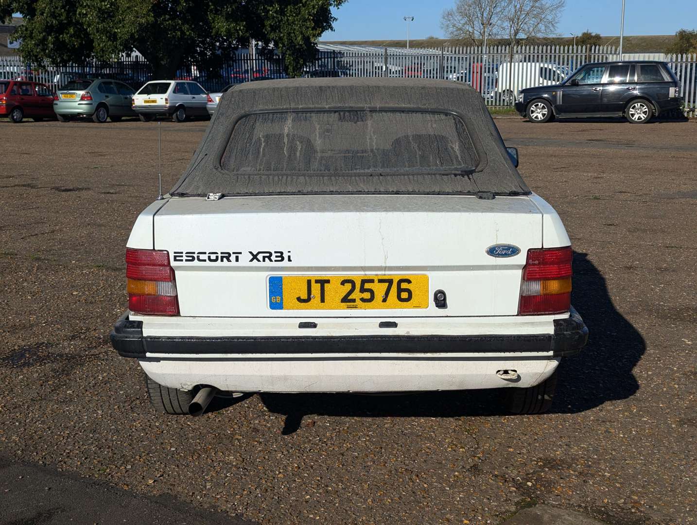 <p>1984 FORD ESCORT 1.6I CABRIOLET</p>