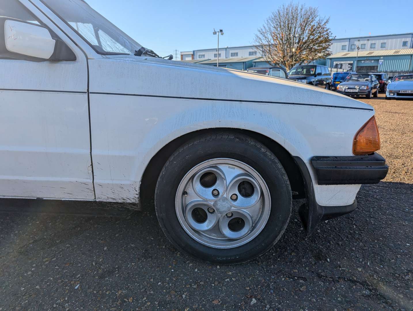 <p>1984 FORD ESCORT 1.6I CABRIOLET</p>