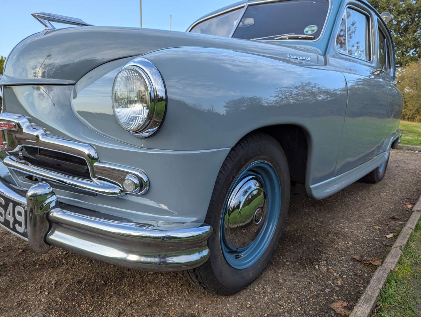 <p>1954 STANDARD VANGUARD</p>