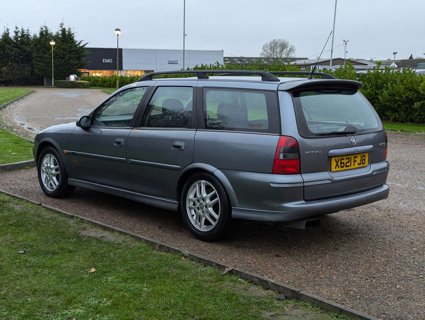 <p>2000 VAUXHALL VECTRA SRI 150 ESTATE</p>