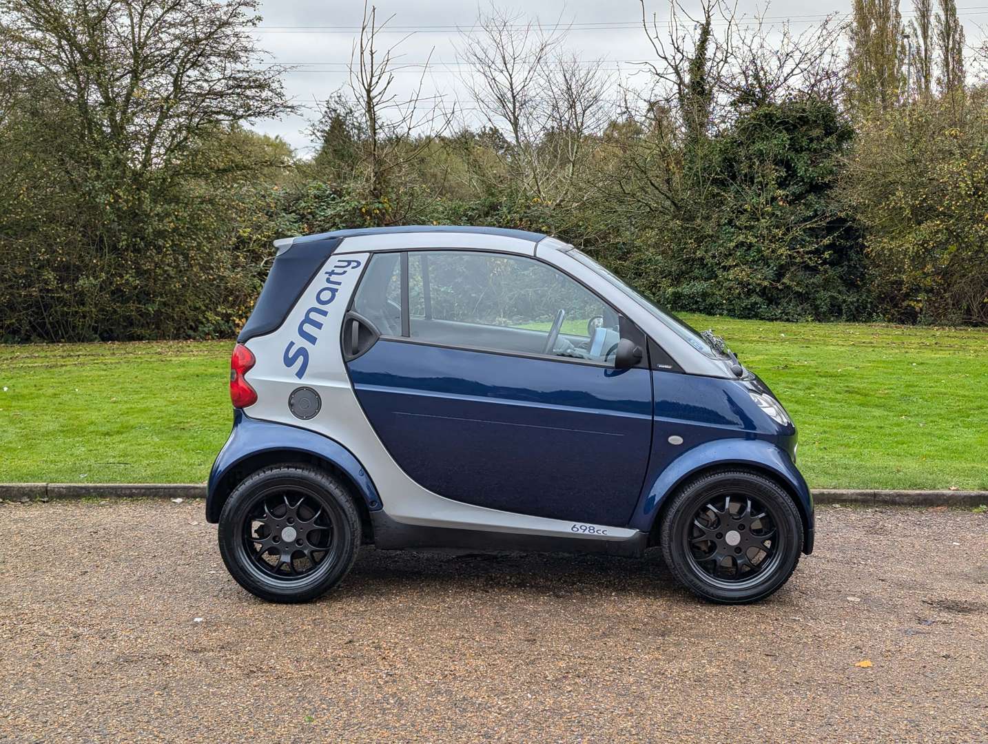 <p>2004 SMART FORTWO PASSION 61 AUTO</p>