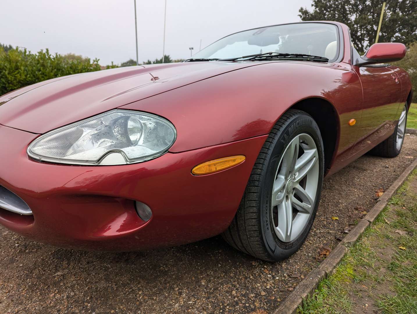 <p>2004 JAGUAR XK8 4.2 CONVERTIBLE AUTO</p>