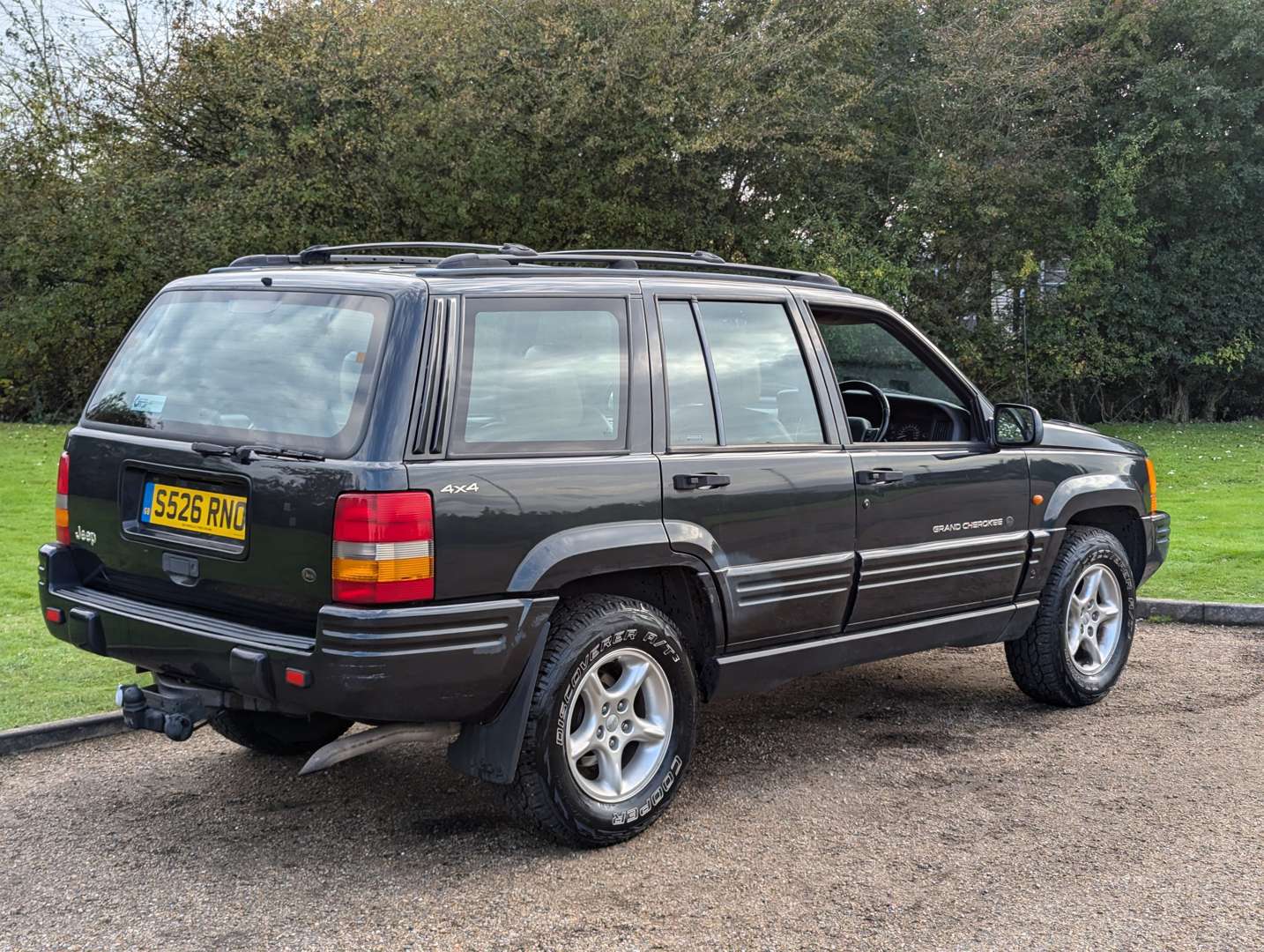 <p>1998 JEEP GRAND CHEROKEE ORVIS AUTO</p>