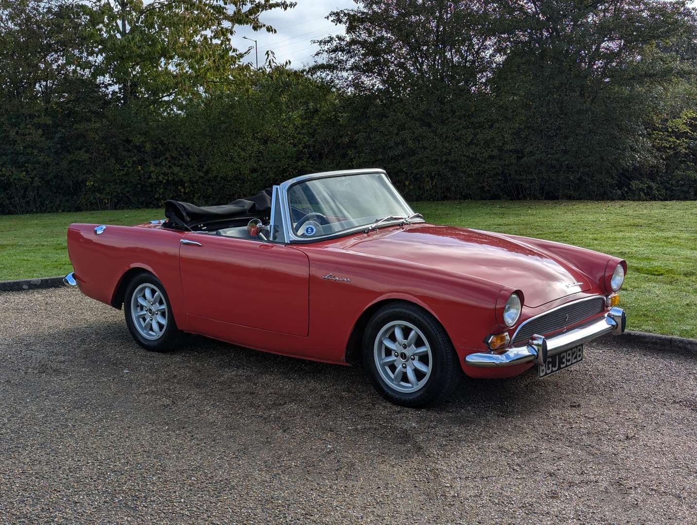 <p>1964 SUNBEAM ALPINE 2.8 V6&nbsp;</p>