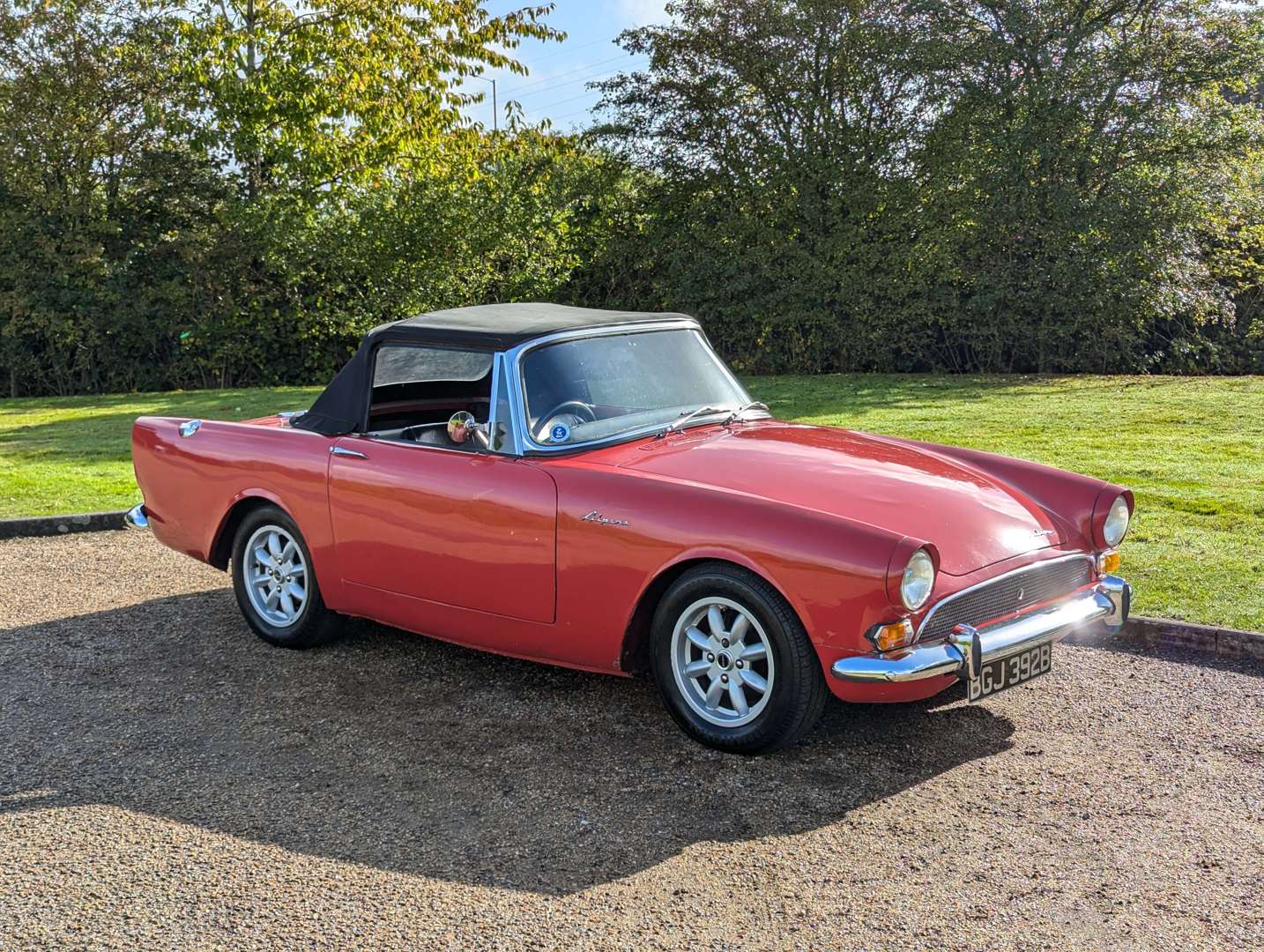 <p>1964 SUNBEAM ALPINE 2.8 V6&nbsp;</p>