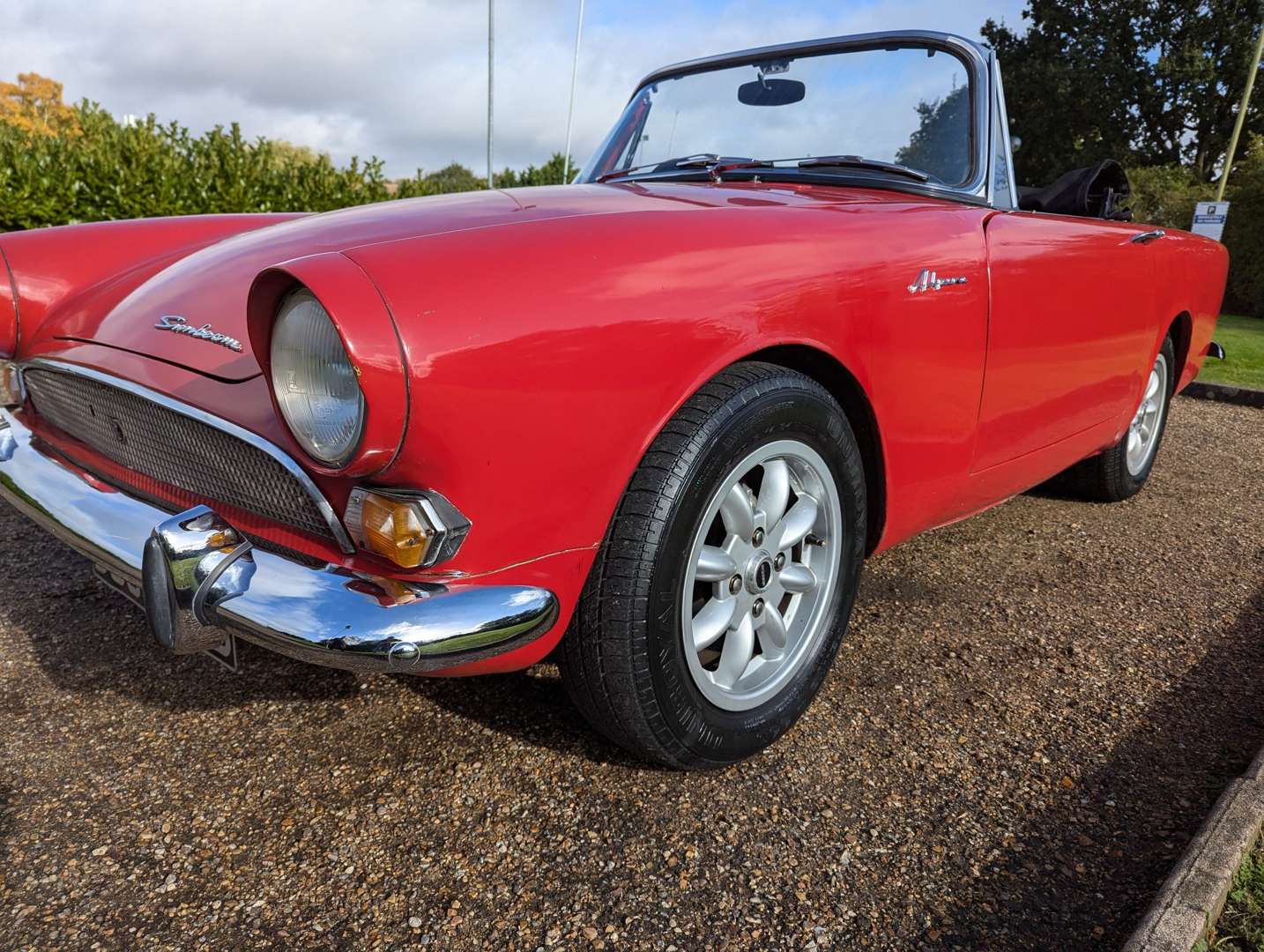 <p>1964 SUNBEAM ALPINE 2.8 V6&nbsp;</p>