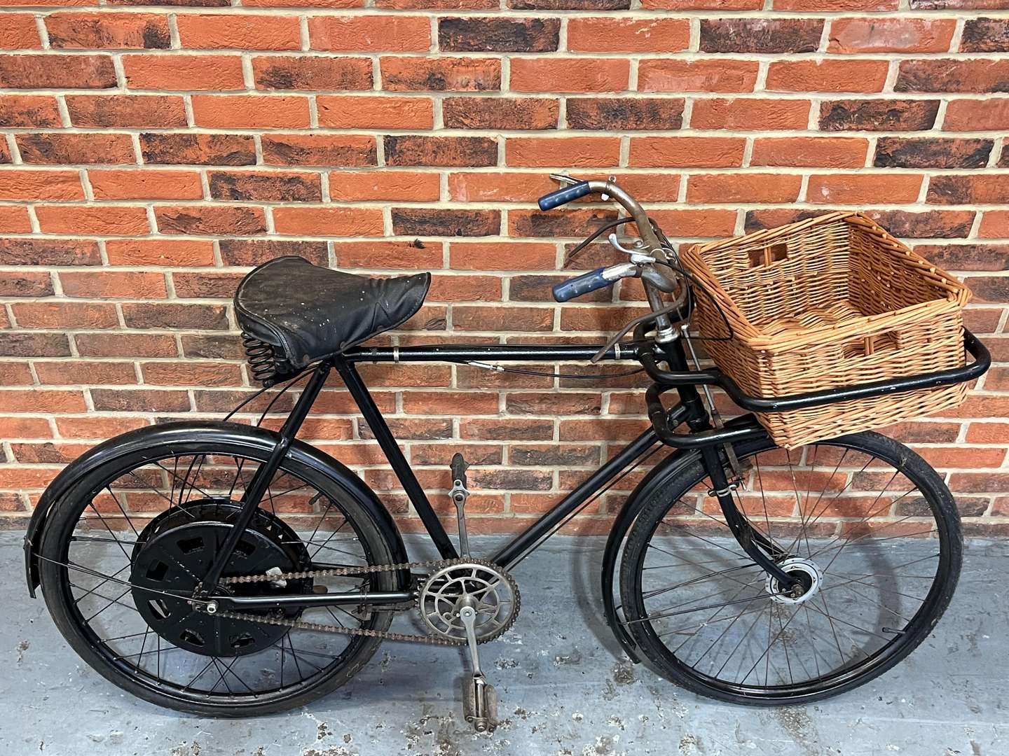 <p>Cyclemaster Vintage Trade Bike</p>