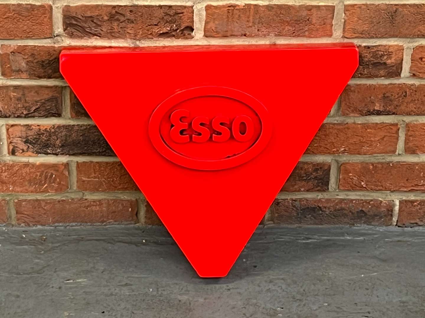 <p>Esso Plastic Triangular Sign</p>