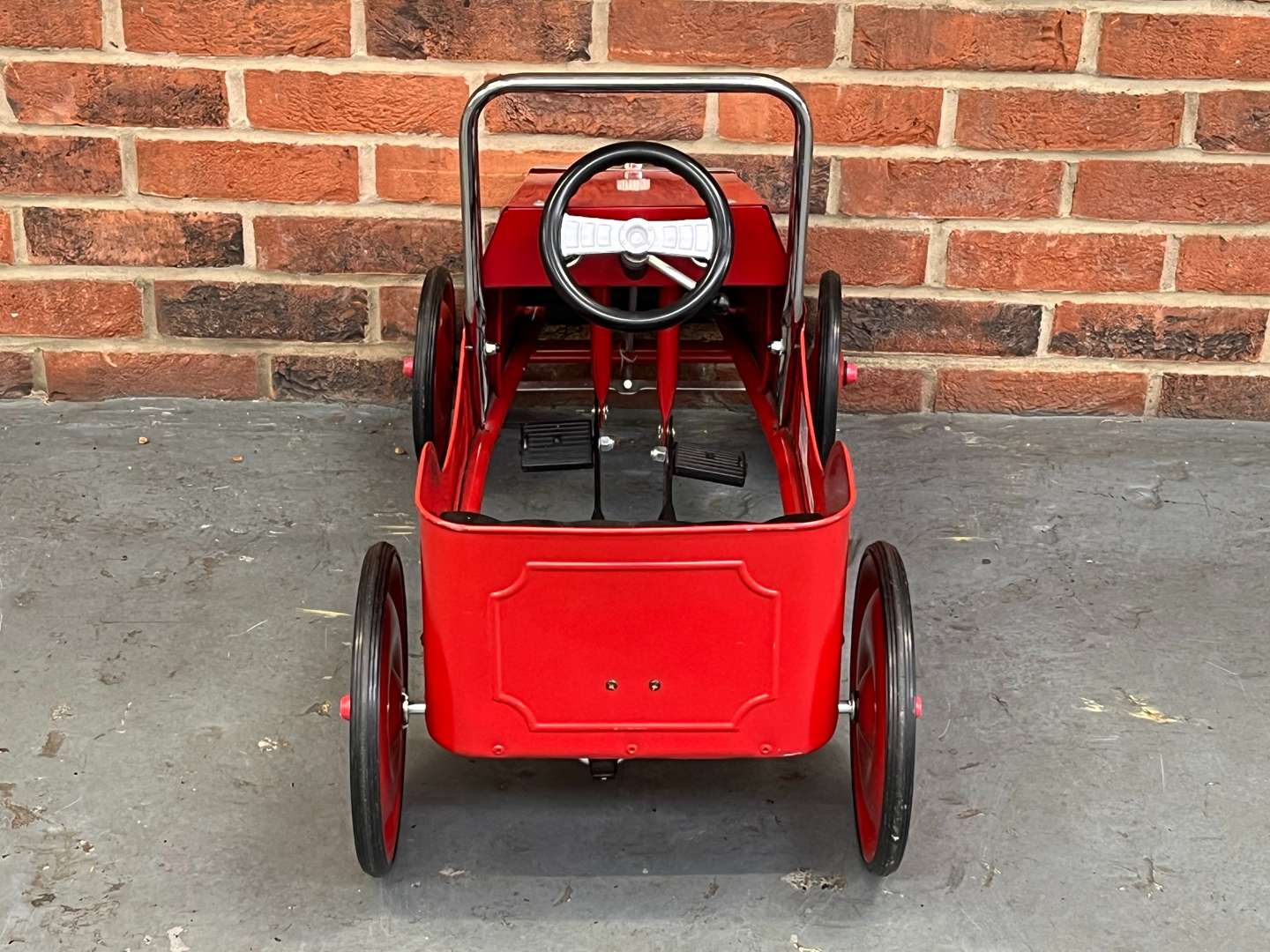 <p>Tin Plate Childs Pedal Car</p>