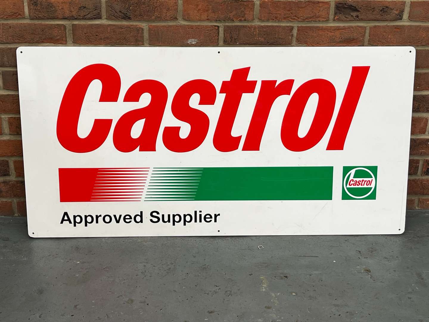 <p>Castrol Approved Supplier Plastic Sign</p>