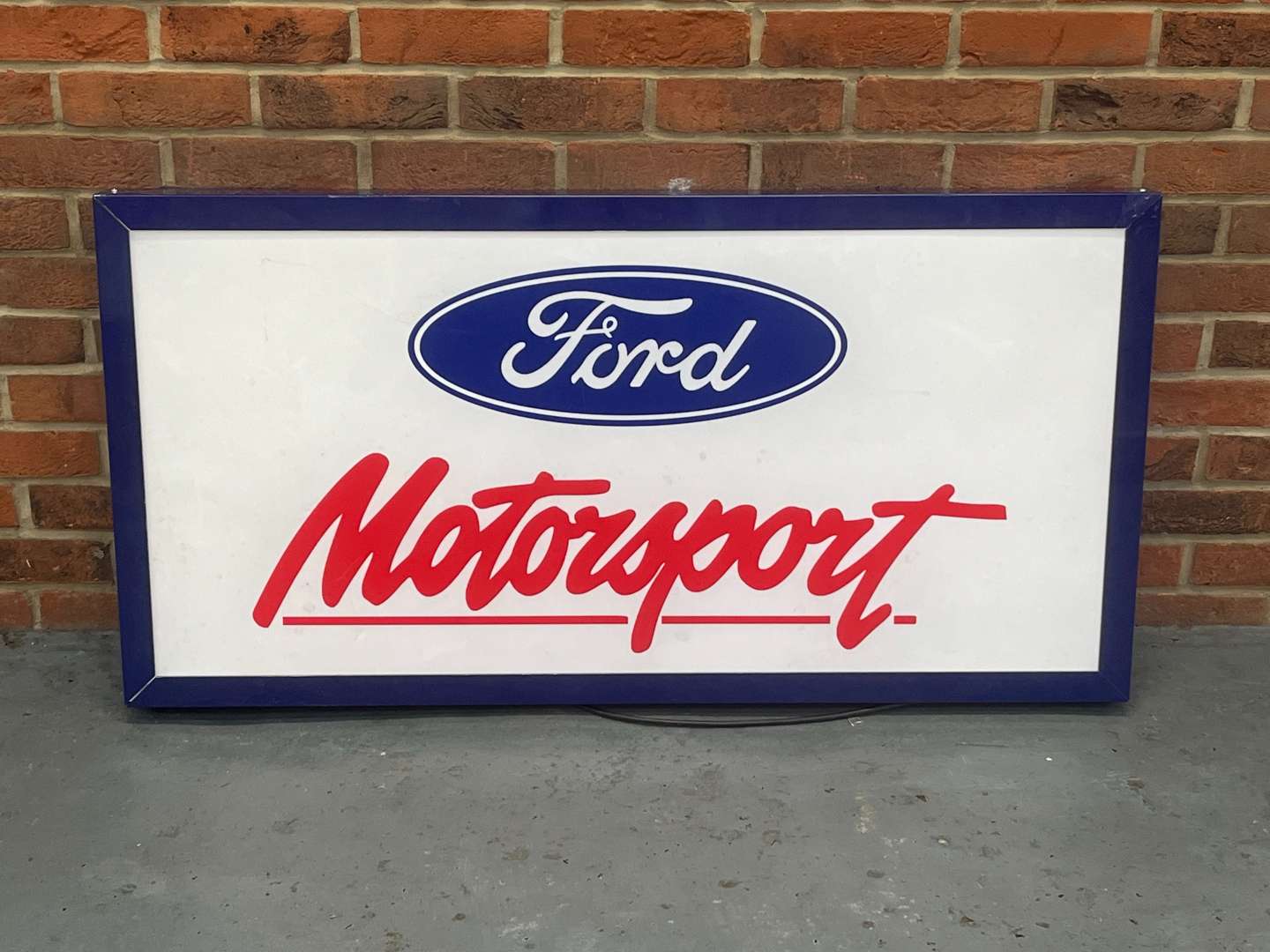 <p>Ford Motorsport Illuminated Sign</p>