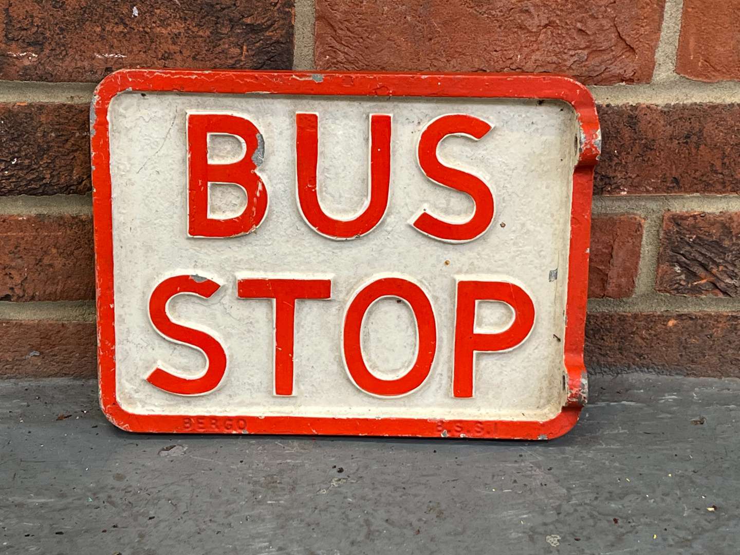 <p>Bus Stop Cast Aluminium Sign</p>