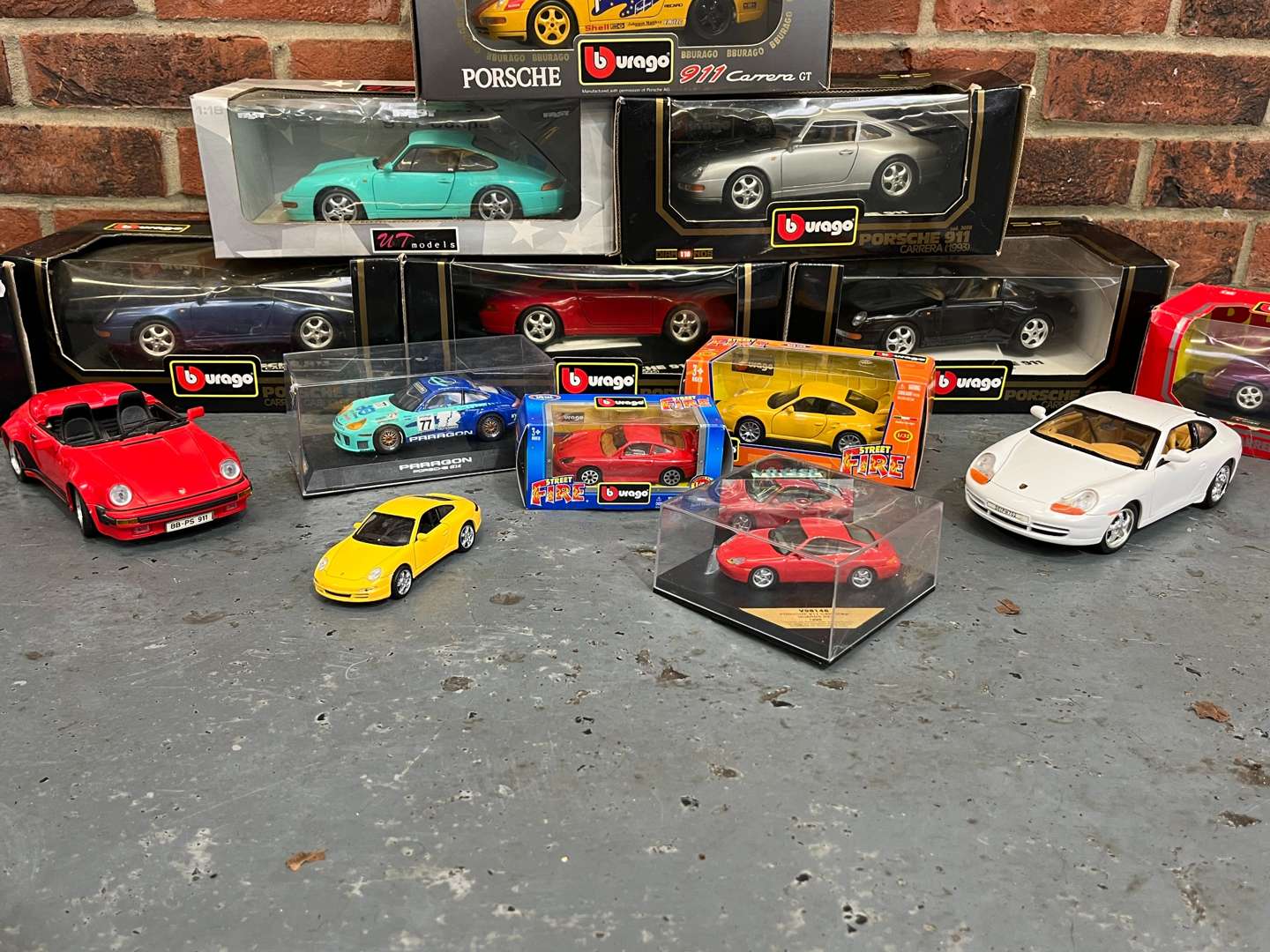 <p>Burago Porsche Model Cars</p>