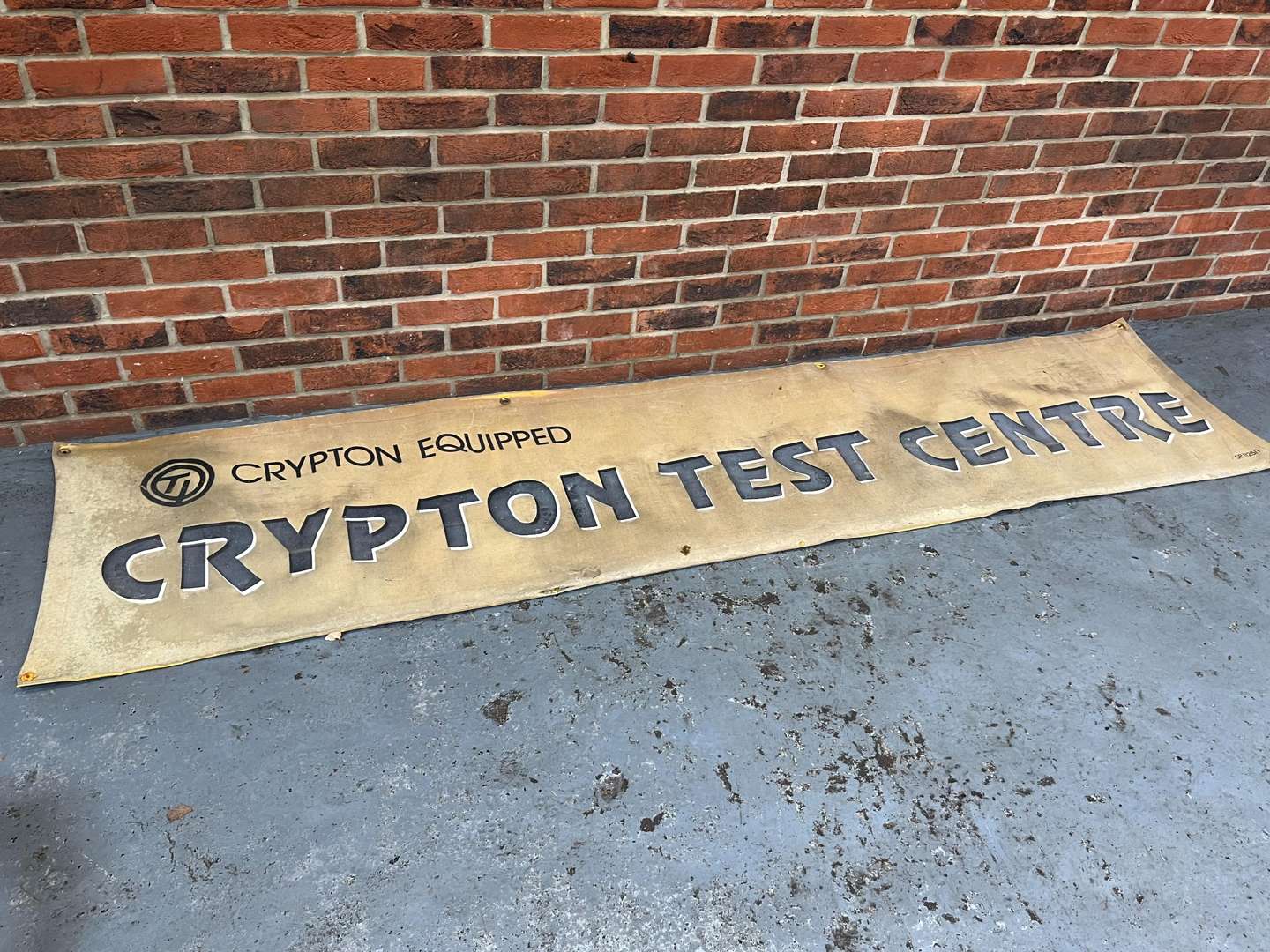 <p>Crypton Test Centre Banner</p>