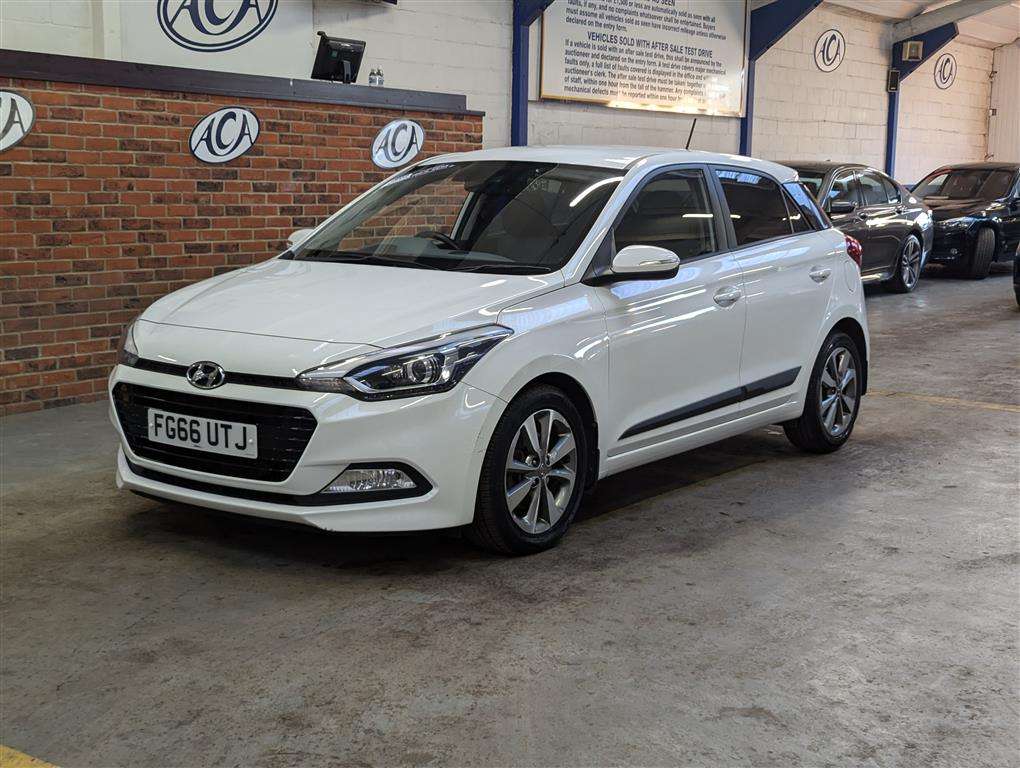 <p>2016 HYUNDAI I20 PREMIUM T-GDI</p>