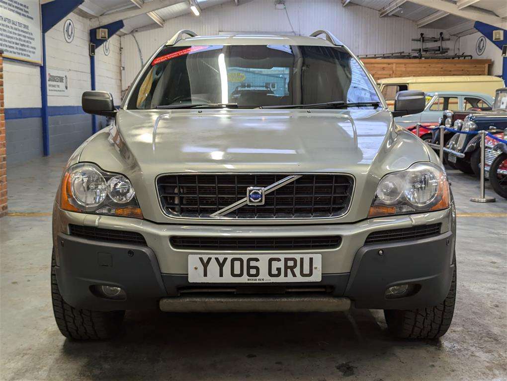 <p>2006 VOLVO XC90 SE D5 AUTO</p>