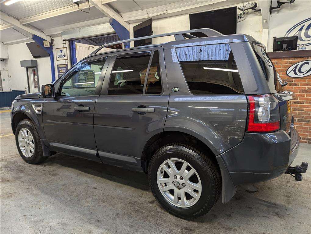 <p>2010 LAND ROVER FREELANDER XS SD4 AUTO</p>