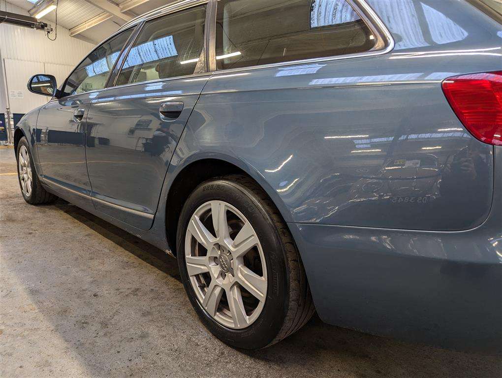 <p>2009 AUDI A6 SE TDI</p>