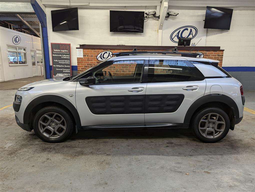 <p>2015 CITROEN C4 CACTUS FEEL PURETECH S</p>