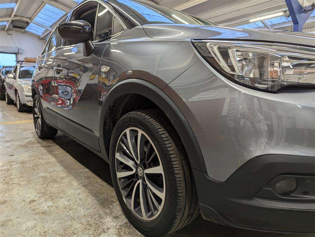 <p>2018 VAUXHALL CROSSLAND X ELITE NAV TUR</p>