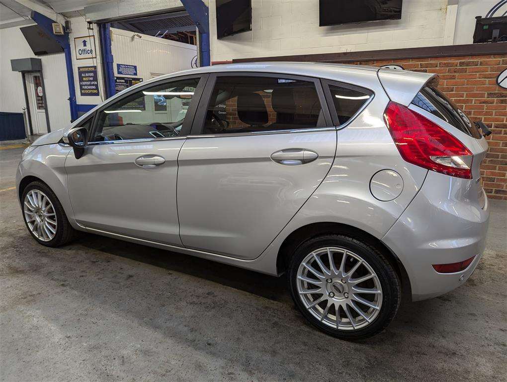 <p>2010 FORD FIESTA TITANIUM TDCI 70</p>