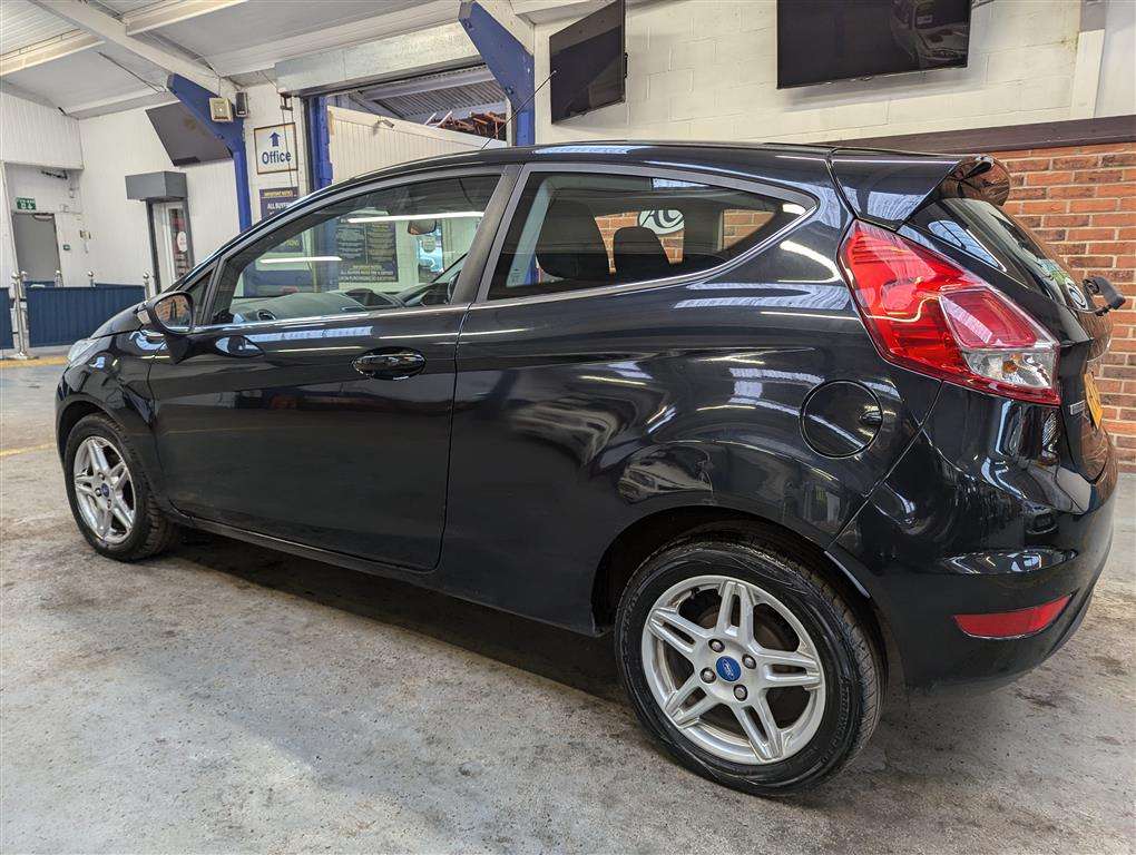 <p>2013 FORD FIESTA ZETEC</p>