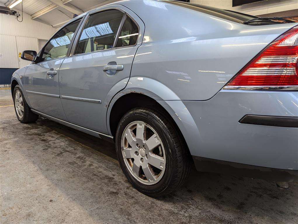 <p>2006 FORD MONDEO ZETEC</p>