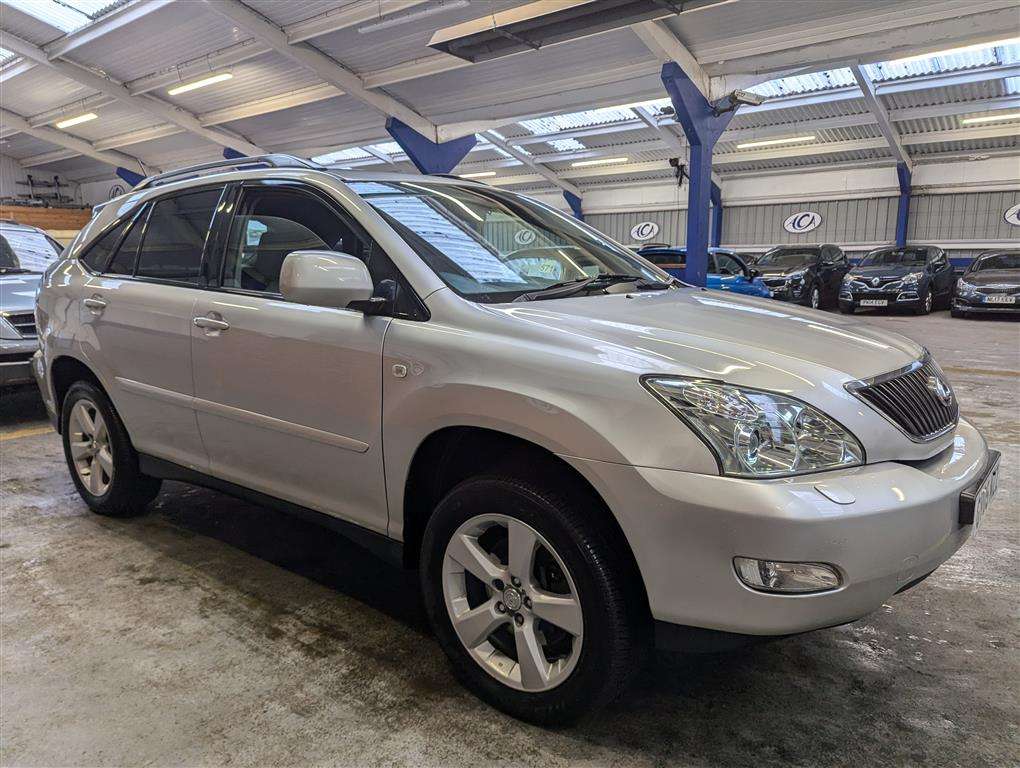 <p>2005 LEXUS RX300 SE-L AUTO</p>