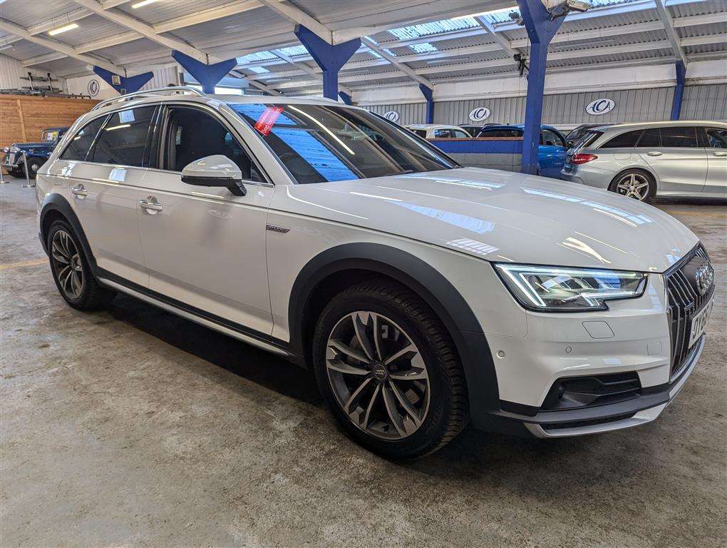 <p>2016 AUDI A4 ALLROAD TDI QUATTRO AUTO</p>