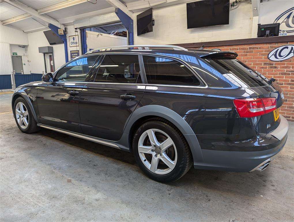 <p>2013 AUDI A6 ALLROAD TDI QUATTRO AUTO</p>