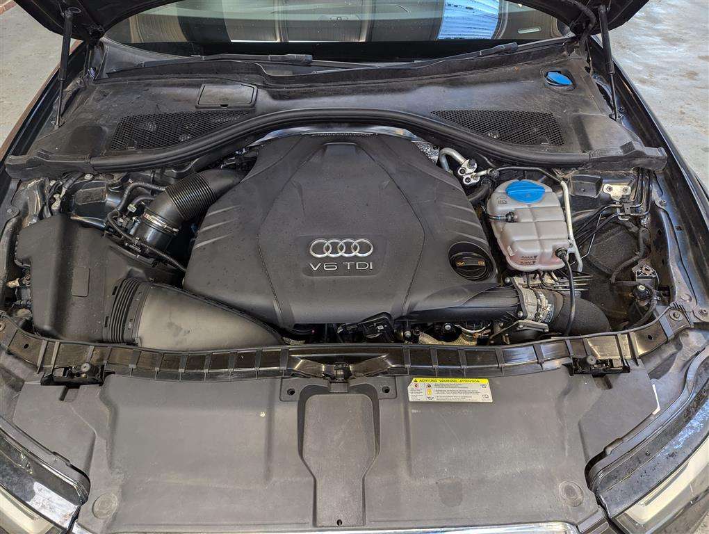 <p>2013 AUDI A6 ALLROAD TDI QUATTRO AUTO</p>