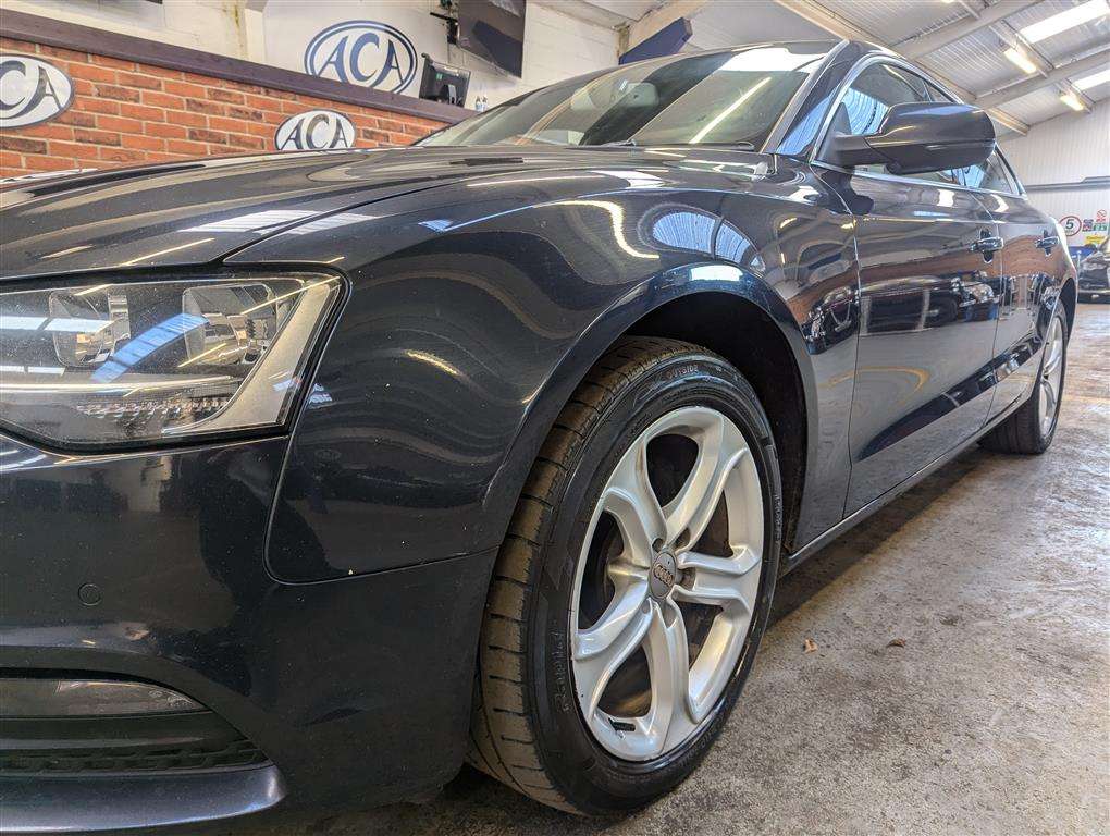 <p>2013 AUDI A5 SE TECHNIK TDI</p>